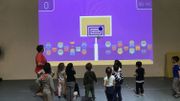Un écran interactif pour ancrer le cours de gym dans l'avenir des technologies Un écran interactif pour ancrer le cours de gym dans l'avenir des technologies