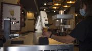 En Espagne, bières à distance grâce à un robot En Espagne, bières à distance grâce à un robot