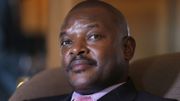 Le président burundais Pierre Nkurunziza veut briguer un troisième mandat. Il ne "reculera pas", assure l'un de ses conseillers. Le président burundais Pierre Nkurunziza veut briguer un troisième mandat. Il ne "reculera pas", assure l'un de ses conseillers.