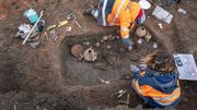 Archéologie : sous l'aéroport de Clermont-Ferrand, une tombe "exceptionnelle" d'un enfant gallo-romain