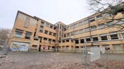 Le Préventorium, inoccupé depuis plus de 40 ans, était devenu un véritable chancre squatté. Le Préventorium, inoccupé depuis plus de 40 ans, était devenu un véritable chancre squatté.