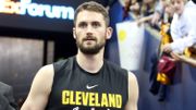 NBA: Kevin Love prolonge pour quatre ans et 120 millions de dollars à Cleveland NBA: Kevin Love prolonge pour quatre ans et 120 millions de dollars à Cleveland