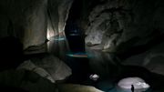 Vietnam : Son Doong, la plus grande grotte du monde, un écosystème unique sous la menace Vietnam : Son Doong, la plus grande grotte du monde, un écosystème unique sous la menace