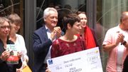 Flore Vesco lauréate du prix Vendredi, "Goncourt" de la littérature jeunesse Flore Vesco lauréate du prix Vendredi, "Goncourt" de la littérature jeunesse