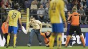 Anderlecht poursuivi pour le trublion monté sur la pelouse contre l'Union Anderlecht poursuivi pour le trublion monté sur la pelouse contre l'Union