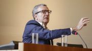 Yvan Mayeur défend son travail et ses rémunérations Yvan Mayeur défend son travail et ses rémunérations