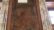 Une tapisserie représente une fable de La Fontaine Une tapisserie représente une fable de La Fontaine
