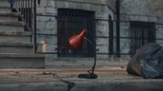 Lampe abandonnée: 16 ans plus tard, la suite émouvante de cette pub mythique Lampe abandonnée: 16 ans plus tard, la suite émouvante de cette pub mythique
