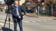 Le journaliste Eric Boever, avec l'une des perches télescopiques qu'utilisent désormais nos équipes de tournage. Le journaliste Eric Boever, avec l'une des perches télescopiques qu'utilisent désormais nos équipes de tournage.