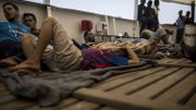 Libye: des dizaines de migrants forcés de débarquer d'un cargo Libye: des dizaines de migrants forcés de débarquer d'un cargo