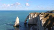 L'Aiguille Creuse d'Etretat L'Aiguille Creuse d'Etretat