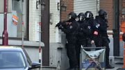 Les forces de l'ordre ont visité plusieurs immeubles de Forest Les forces de l'ordre ont visité plusieurs immeubles de Forest