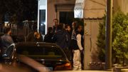 Des policiers turcs entrent dans le consulat saoudien d'Istanbul pour y mener des fouilles Des policiers turcs entrent dans le consulat saoudien d'Istanbul pour y mener des fouilles