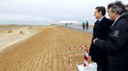 Nicolas Sarkozy et Jean-Louis Borloo à Licourt, dans la Somme, en 2011 Nicolas Sarkozy et Jean-Louis Borloo à Licourt, dans la Somme, en 2011