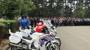 Un public nombreux est venu rendre hommage aux deux policières Un public nombreux est venu rendre hommage aux deux policières
