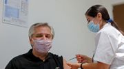 Coronavirus en Argentine : le président reçoit sa première dose du vaccin russe Coronavirus en Argentine : le président reçoit sa première dose du vaccin russe