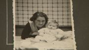 Dédée avec sa maman Dédée avec sa maman