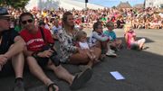 Tout au long du week-end, plusieurs centaines de spectateurs et de participants se sont rassemblés. Tout au long du week-end, plusieurs centaines de spectateurs et de participants se sont rassemblés.