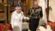 La Reine Elizabeth II et le Prince Philipp lors du du discours du "State Opening" en 2016 La Reine Elizabeth II et le Prince Philipp lors du du discours du "State Opening" en 2016