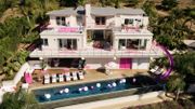 Airbnb s'offre la maison de Barbie Airbnb s'offre la maison de Barbie