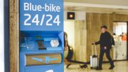 Une des bornes Blue-bike. Une des bornes Blue-bike.