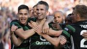 Robin van Persie prolonge d'un an à Feyenoord Robin van Persie prolonge d'un an à Feyenoord
