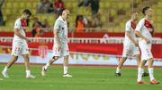Quatre matches de Ligue 1 reportés en pleine crise des "gilets jaunes" Quatre matches de Ligue 1 reportés en pleine crise des "gilets jaunes"