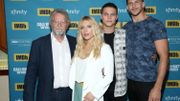 Michael Hirst et le casting de "Vikings" Michael Hirst et le casting de "Vikings"