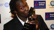 Romélu Lukaku avec son Soulier d'Ebene Romélu Lukaku avec son Soulier d'Ebene
