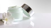 Les sérums hydratants et les crèmes teintées, deux des essentiels beauté de l'été Les sérums hydratants et les crèmes teintées, deux des essentiels beauté de l'été