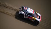 Loeb heurte un fossé au SilkWay Rallye, Despres s'empare de la tête Loeb heurte un fossé au SilkWay Rallye, Despres s'empare de la tête