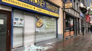 22 policiers blessés suite aux échauffourées dans le centre de Bruxelles samedi soir 22 policiers blessés suite aux échauffourées dans le centre de Bruxelles samedi soir