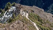 Les sherpas désœuvrés ne peuvent nettoyer les pentes de l'Everest Les sherpas désœuvrés ne peuvent nettoyer les pentes de l'Everest