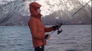 Kilian Jornet se met à la pêche… au poisson d'avril Kilian Jornet se met à la pêche… au poisson d'avril