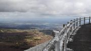 L'Auvergne terre de sources et de volcans. L'Auvergne terre de sources et de volcans.