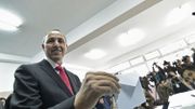 Azzedine Mihoubi, 60 ans, a alterné, pendant plus de 10 ans, divers postes ministériels sous la présidence d'Abdelaziz Bouteflika Azzedine Mihoubi, 60 ans, a alterné, pendant plus de 10 ans, divers postes ministériels sous la présidence d'Abdelaziz Bouteflika