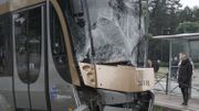 Un tram de la ligne 62 déraille après une collision à Evere: onze blessés légers Un tram de la ligne 62 déraille après une collision à Evere: onze blessés légers