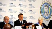 Viktor Orban, fondateur de l'Académie de football et le président de la FIFA Sepp Blatter avec Erzsebet Puskas, veuve de la légende du football hongrois Viktor Orban, fondateur de l'Académie de football et le président de la FIFA Sepp Blatter avec Erzsebet Puskas, veuve de la légende du football hongrois