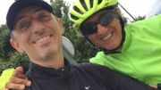 Gad Elmaleh et Richard Anconina à vélo. Gad Elmaleh et Richard Anconina à vélo.
