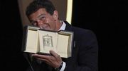 Festival de Cannes 2019 - L'Espagnol Antonio Banderas reçoit le prix d'interprétation masculine