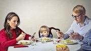 En famille, les écrans exacerberaient les frustrations des petits En famille, les écrans exacerberaient les frustrations des petits