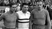 En transférant des joueurs étrangers comme Raymond Kopa, Ferenc Puskas et Alfredo di Stefano, stars mondiales du foot des années 50, le Real du Président Santiago Bernabeu invente le modèle des "Galactiques" En transférant des joueurs étrangers comme Raymond Kopa, Ferenc Puskas et Alfredo di Stefano, stars mondiales du foot des années 50, le Real du Président Santiago Bernabeu invente le modèle des "Galactiques"