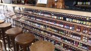 4000 variétés de bière en bouteille avec les pintes et les verres assortis 8 4000 variétés de bière en bouteille avec les pintes et les verres assortis 8