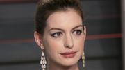 Anne Hathaway et Rebel Wilson dans le remake de "Le Plus Escroc des deux"