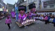 Le char qui a fait polémique en caricaturant des juifs lors du carnaval d'Alost 2019. Le char qui a fait polémique en caricaturant des juifs lors du carnaval d'Alost 2019.
