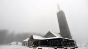 Le signal de Botrange fait le plaisir des skieur lorsque la naige tombe en haut de ses 694 mètres Le signal de Botrange fait le plaisir des skieur lorsque la naige tombe en haut de ses 694 mètres