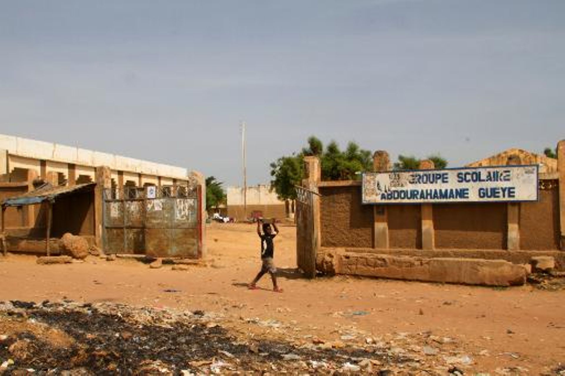 Mali la ville de Kayes vit en état de siège face à Ebola