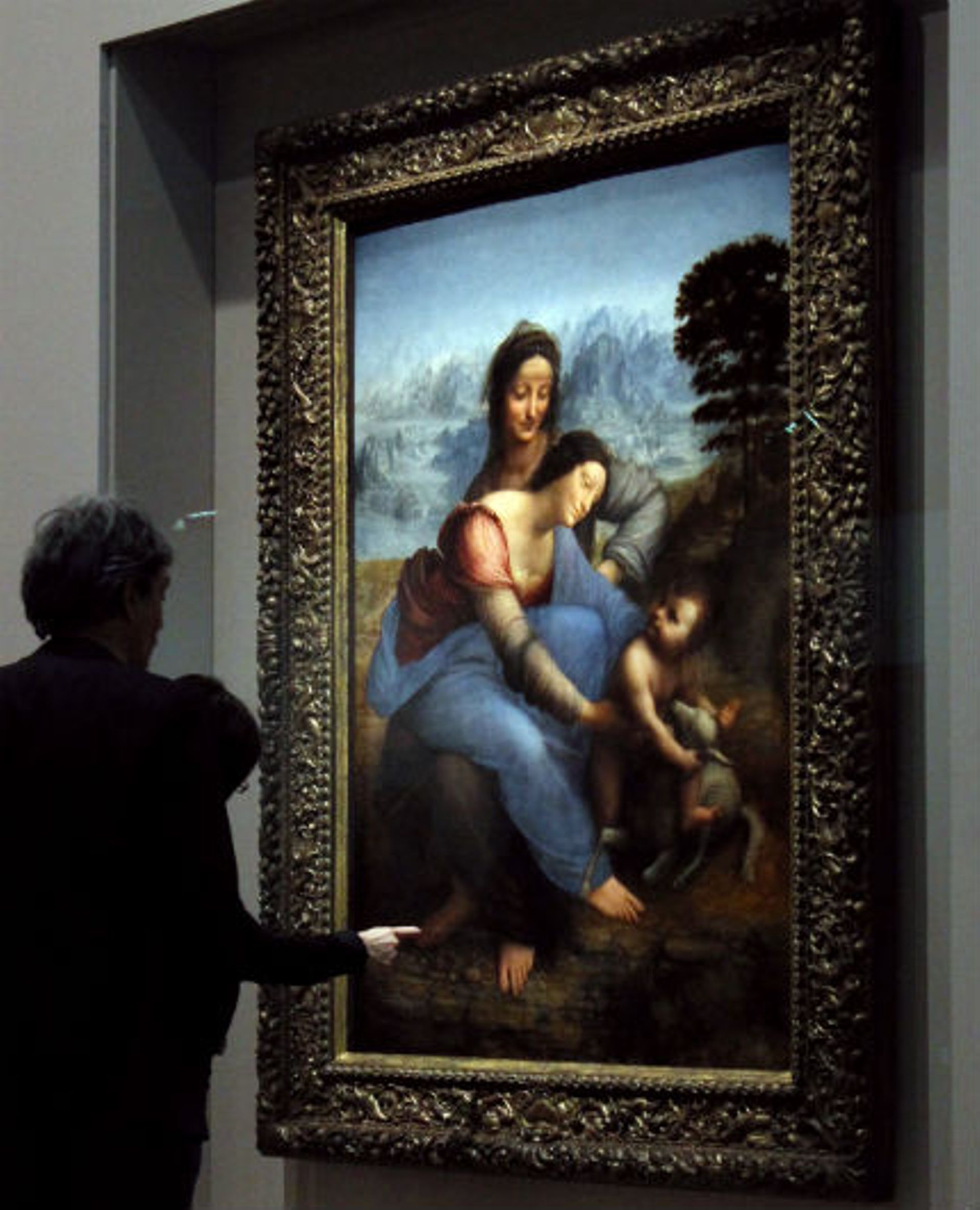 La Sainte Anne De Leonard De Vinci La "Sainte Anne" de Léonard de Vinci, restaurée, a repris des couleurs