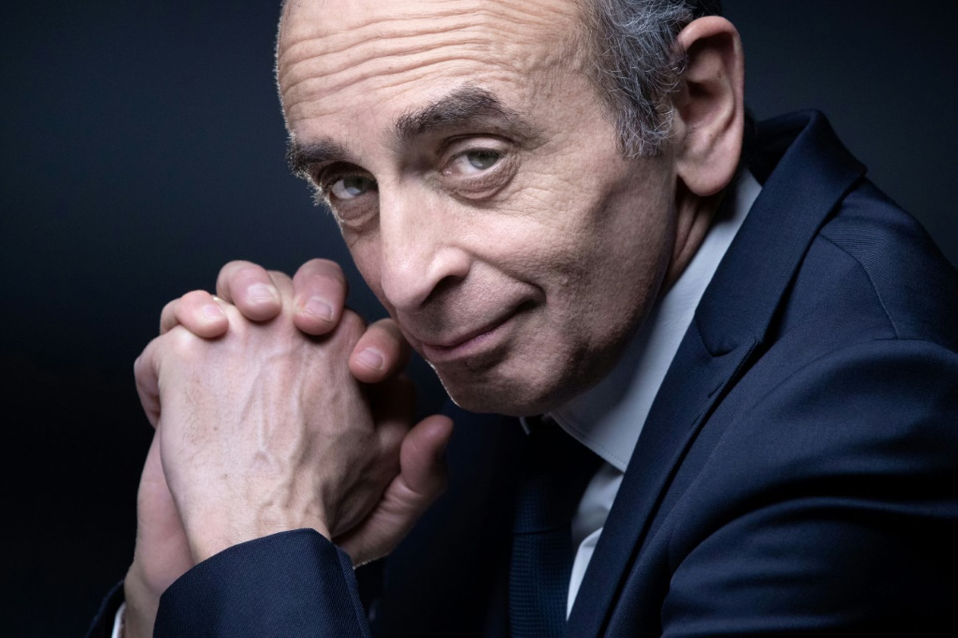Eric Zemmour, s'il est candidat à la présidentielle, devra se retirer