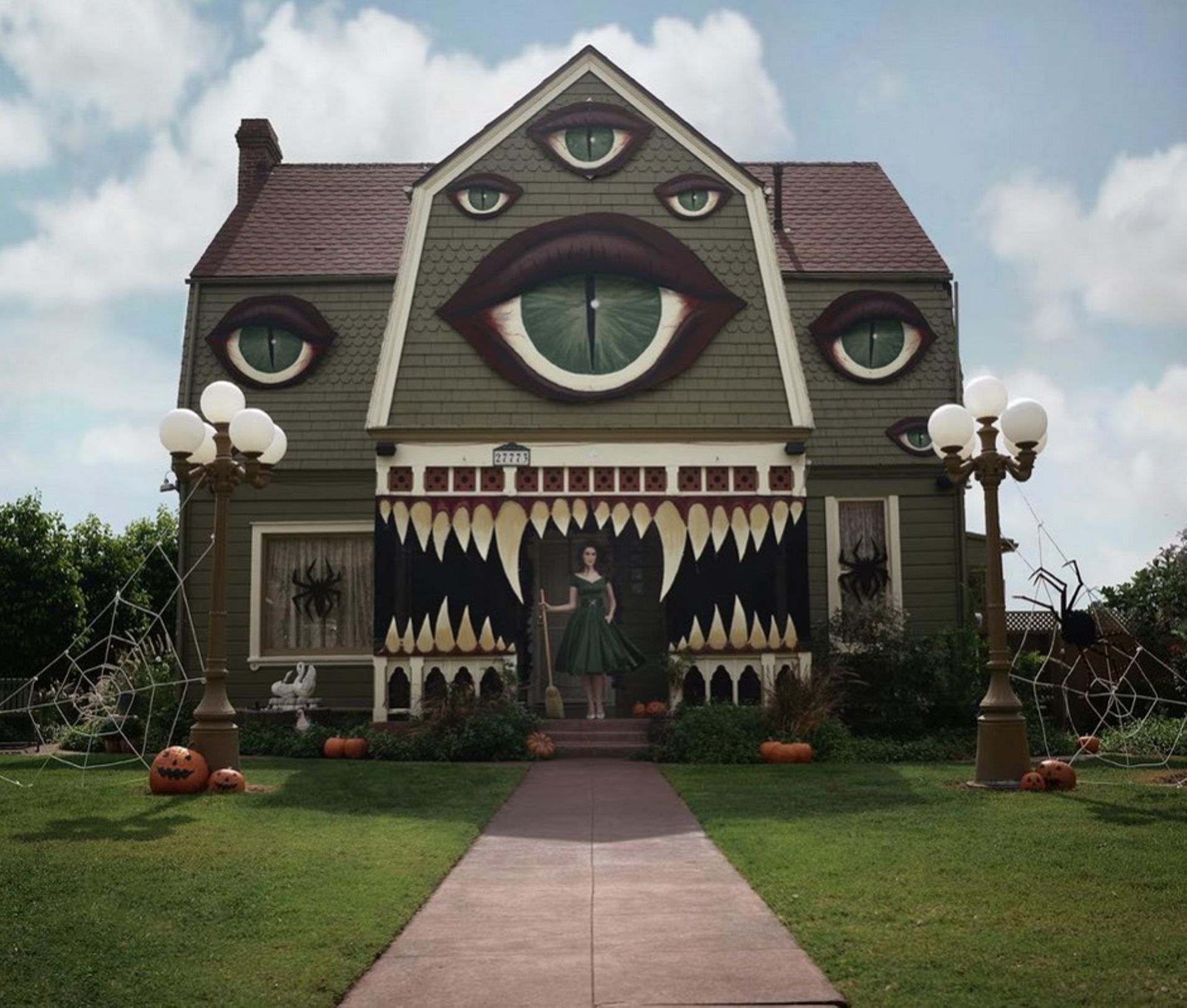 Maison La Plus Hantee Du Monde Une maison hantée digne de Tim Burton